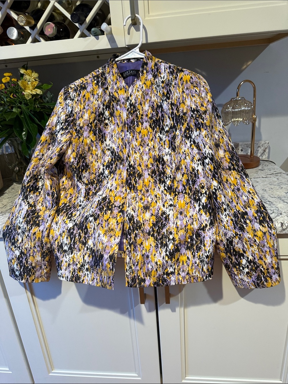 Kasper Abstract Print Blazer in Yellow, Black & Lavender